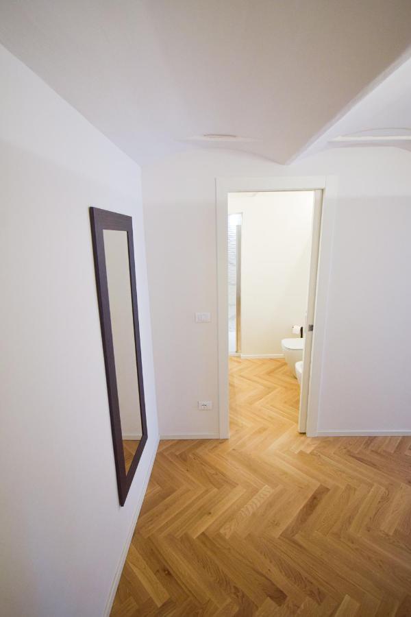 Sibilla Suite Apartment - Via Piella 14 Bologna Exterior foto